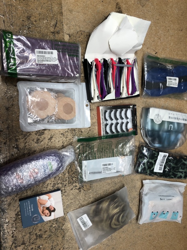 Photo 1 of 12 Item Bundle, Women's Accessories/Hygiene