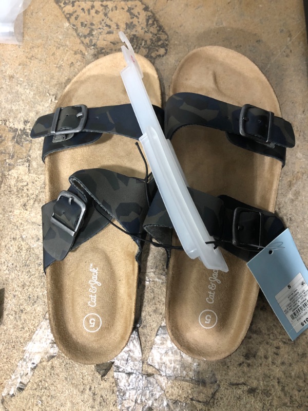 Photo 1 of Cat & Jack Kids Drew Slip-On Footbed Sandals in Grey / Blue Camo NWT Size 5

