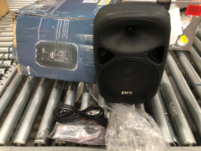 Photo 4 of LyxPro SPA-8 Compact 8" Portable PA System 100-Watt RMS Power Active Speaker System Equalizer Bluetooth SD Slot USB MP3 XLR 1/4" 1/8" 3.5mm Inputs
