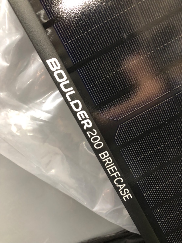Photo 1 of GOAL ZERO Boulder 200 Briefcase Solar Panel 