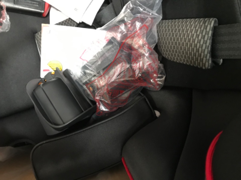 Photo 2 of Chicco MyFit Harness + Booster Car Seat - Atmosphere