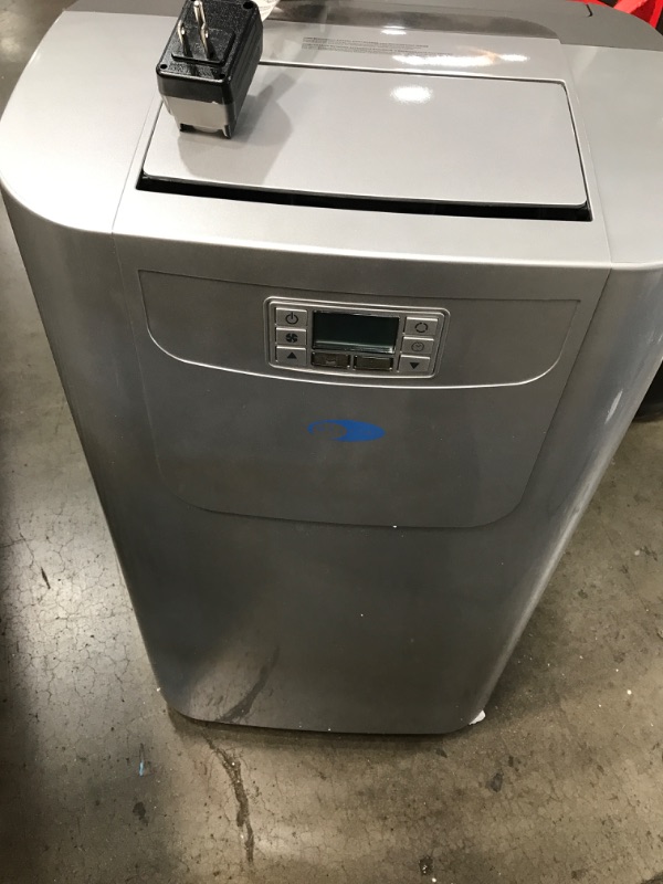 Photo 3 of Whynter Elite ARC-122DS 12,000 BTU Dual Hose Portable Air Conditioner, Dehumidifier ** unable to test not enough power 