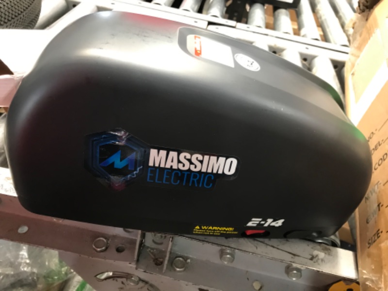 Photo 1 of M MASSIMO MOTOR Massimo Urban Runner Electric Bike 25mph 43.5mi Range Taillight 12-Volt Brake Light E-bike