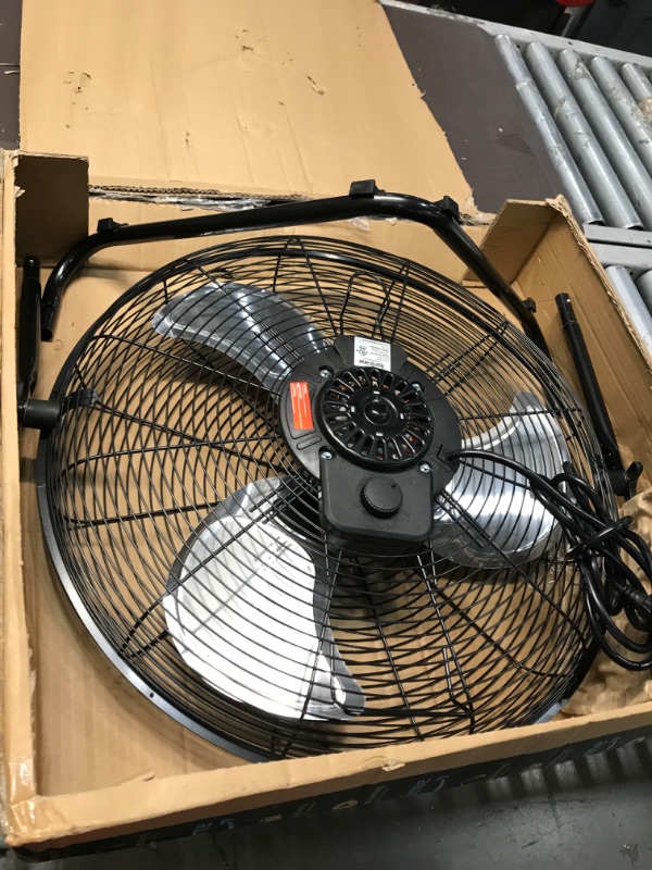 Photo 1 of (DAMAGE)Hurricane Pro High Velocity Metal Floor Fan 20 in
**KNOB TO ADJUST LEVEL COMES OFF**