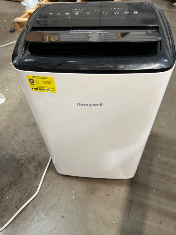 Photo 2 of 10, 000 BTU Smart Wi-Fi Portable Air Conditioner with Sleep Mode/Auto Mode, Programmable Timer, Washable Filter, 3 Fan Speed, Continuous Drain System, Auto-Evaporation System, Castor Wheels, and Remote Control
