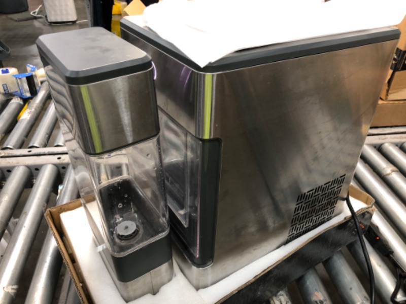 Photo 2 of ***PARTS ONLY***  GE Profile Opal | Countertop Nugget Ice Maker with Side Tank | Portable Ice Machine Makes up to 24 lbs. of Ice Per Day | Stainless Steel Finish 15.5"D x 14.25"W x 17.25"H

 