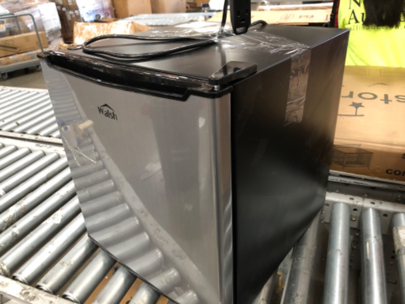 Photo 3 of ***PARTS ONLY*** Walsh WSR17S5 Compact Refrigerator, 1.7 Cu.Ft Single Door Fridge, Adjustable Mechanical Thermostat with Chiller, Reversible Doors, Stainless Steel Look
