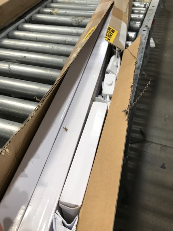 Photo 1 of 6 Pack LED Shop Light 4FT, T5 Integrated Single Fixture, 22W, 2200lm, 6500K Super Bright White, Linkable Shop Light, Utility Shop Lights, Corded Electric W/ Built-in ON/Off Switch