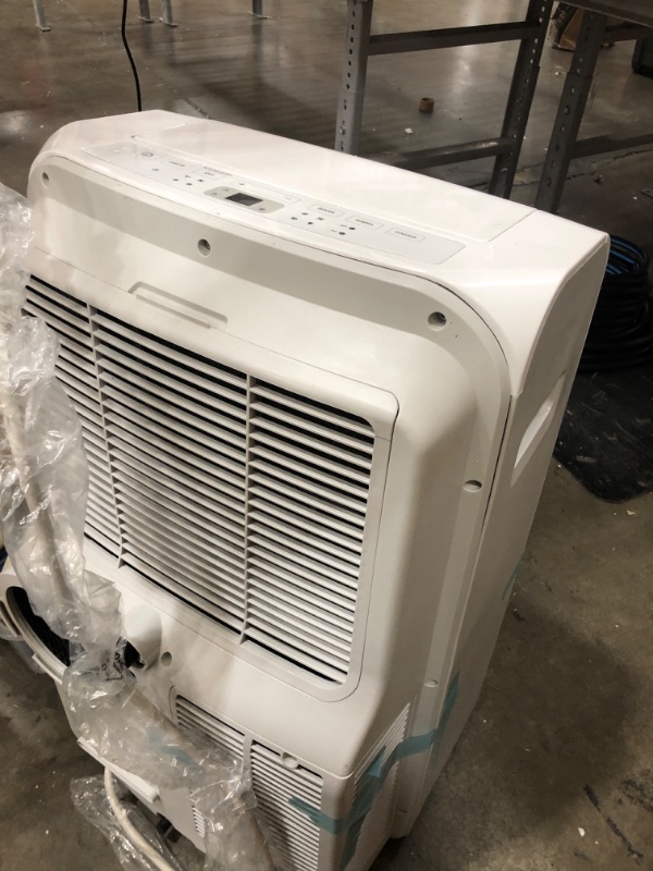 Photo 3 of NONFUNCTIONAL-Whynter - 500 Sq. Ft. Portable Air Conditioner - Frost White
