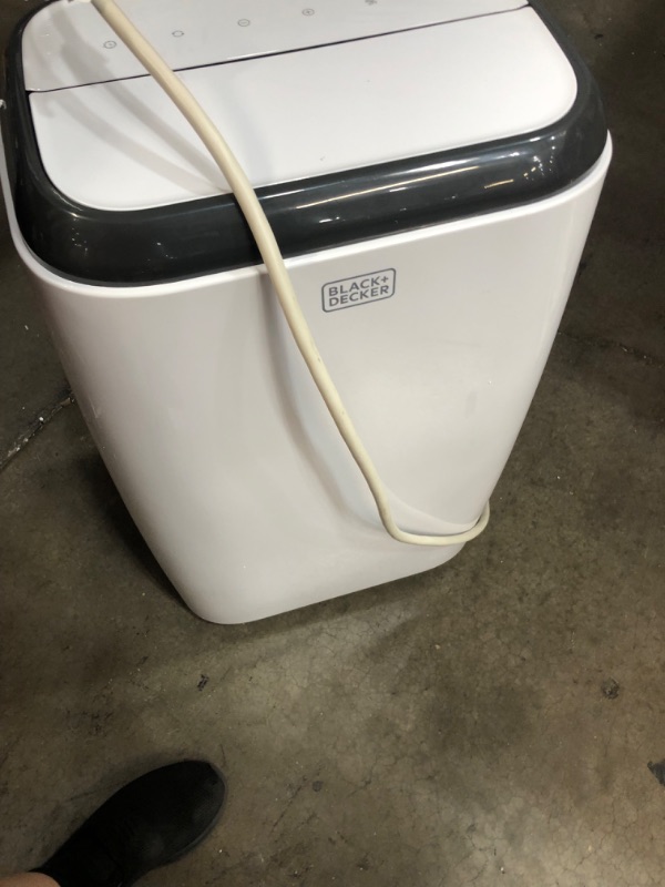 Photo 4 of Black & Decker 10,000 Btu Sacc or 14,000 Btu Ashrae 128 Portable Air Conditioner
