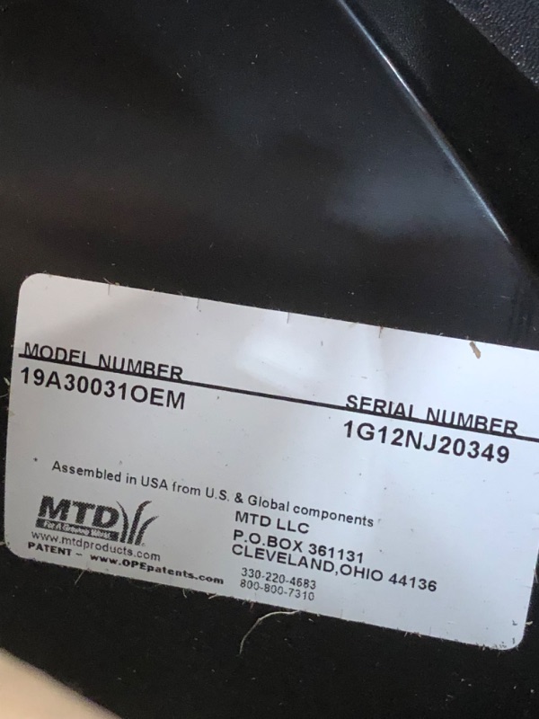 Photo 5 of MTD (19A30031OEM) Double Bagger for Riding Lawn Mowers-42-Inch and 46-Inch (2010 and After) Fits Various Troy-Bilt, Cub Cadet, CRAFTSMAN, and Other Top Models, Gray
