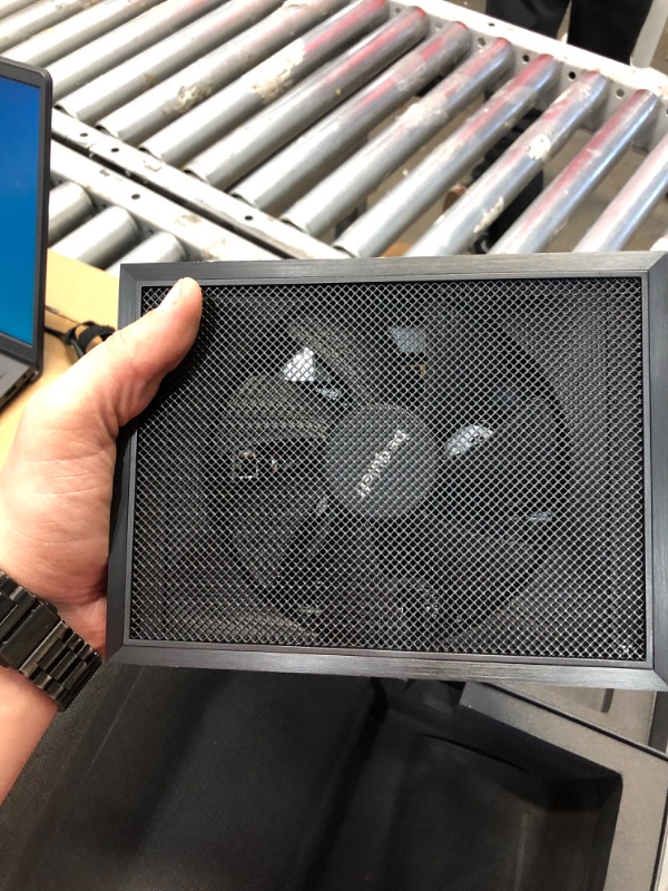 Photo 10 of see notes about functionality 
be quiet! Dark Power Pro 12 1200W, BN646, 80 Plus Titanium Efficiency, Power Supply, ATX, Fully Digital, Modular, virtually inaudible Silent Wings Fan
