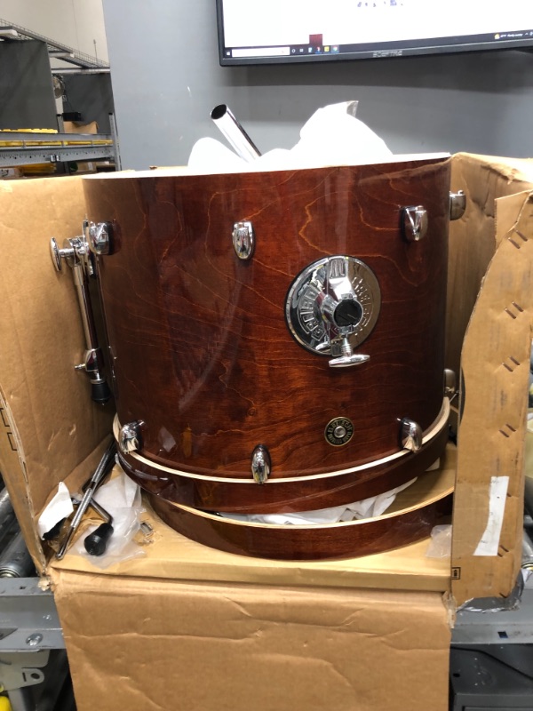 Photo 2 of **incomplete**box 2 of 2 only**
Gretsch Drums Catalina Maple CM1-E605-WG 5-Piece Drum Shell Pack, Walnut Glaze
