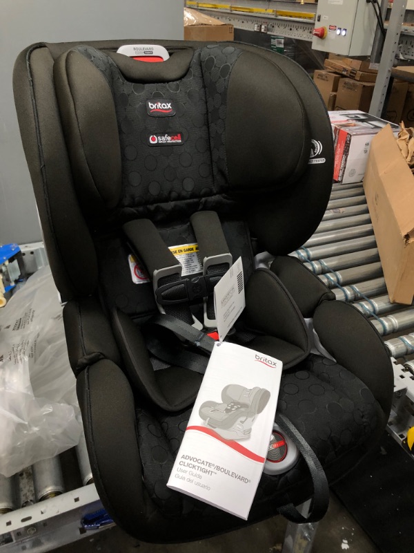 Photo 2 of Britax Boulevard ClickTight Convertible Car Seat, Circa
