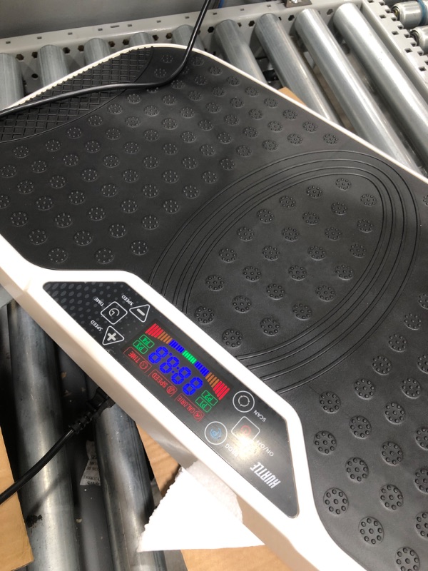 Photo 3 of Hurtle Fitness Vibration Platform Machine