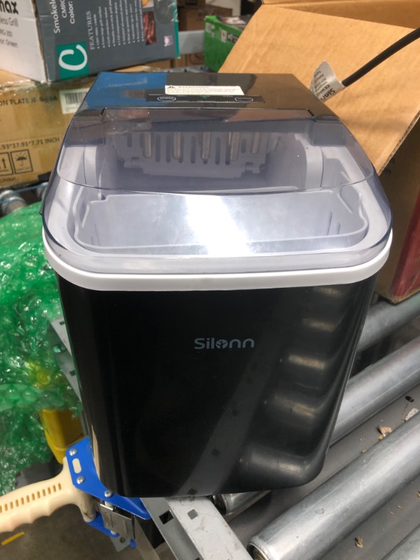 Photo 3 of ***PARTS ONLY*** Silonn Countertop Ice Maker Machine, Portable Ice Makers Countertop with Handle, Makes up to 27 lbs. of Ice Per Day, 9 Cubes in 7 Mins, Self-Cleaning Ice Maker with Ice Scoop and Basket
