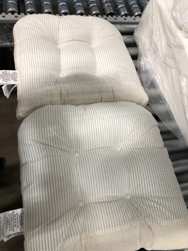 Photo 2 of 2 PC 16 X 16 WHITE SEAT CUSHION