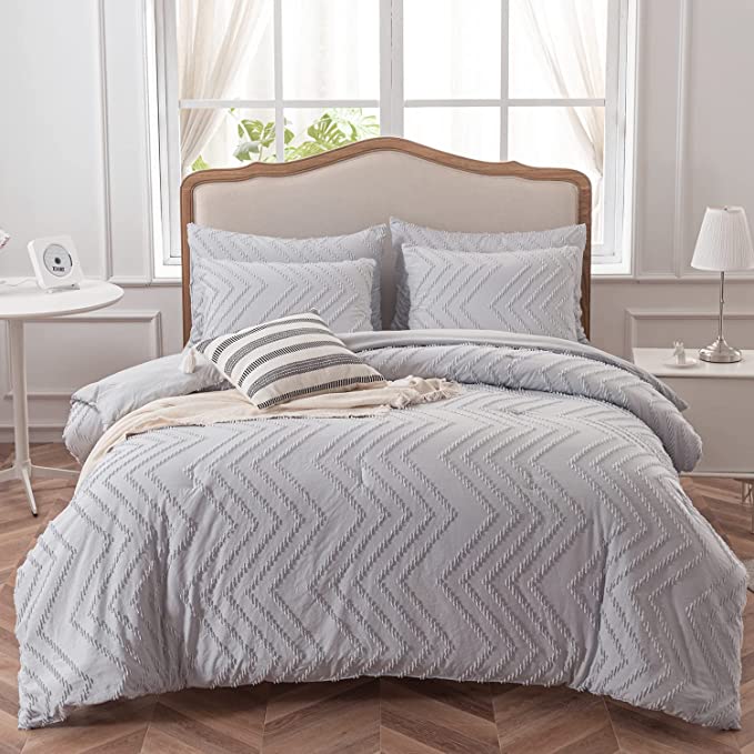 Photo 1 of ***SLIGHTLY DIRTY***
SLEEPBELLA King Size Comforter Set, Bluish Grey Tufted Chevron Design Bedding Set, Boho King Bed Comforter Set Lightweight and Fluffy (King,104" W x 90" L, Vertical Chevron )
