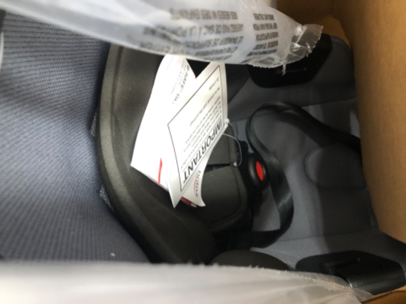 Photo 2 of Britax B-Safe Gen2 Infant Car Seat, Cobblestone SafeWash [Amazon Exclusive]
