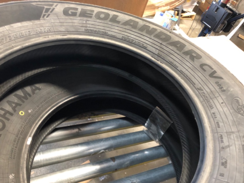 Photo 2 of 2 TIRES
Yokohama Geolandar CV G058 215/70R17 101H BSW
