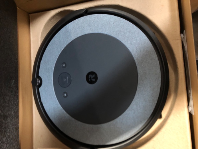 Photo 7 of Robot Aspirateur IRobot® Roomba® i4+ (4550)
