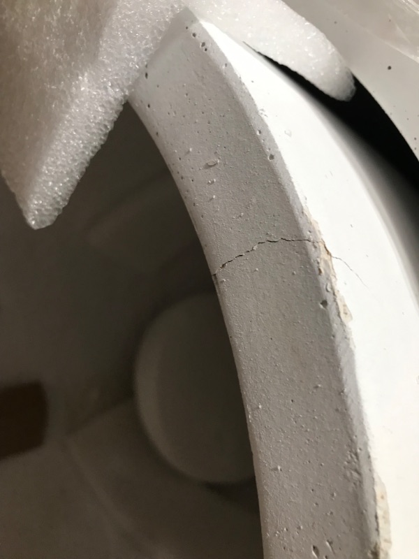 Photo 5 of (DAMAGE)22.4", 20.4" and 18.1"H Round Pure White Concrete Tall Planters Set of 3, Outdoor Indoor w/Drainage Hole & Rubber Plug
**MINOR COSMETIC DAMAGES, MINOR CRACKS**