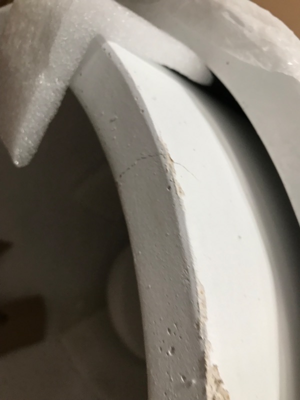 Photo 4 of (DAMAGE)22.4", 20.4" and 18.1"H Round Pure White Concrete Tall Planters Set of 3, Outdoor Indoor w/Drainage Hole & Rubber Plug
**MINOR COSMETIC DAMAGES, MINOR CRACKS**