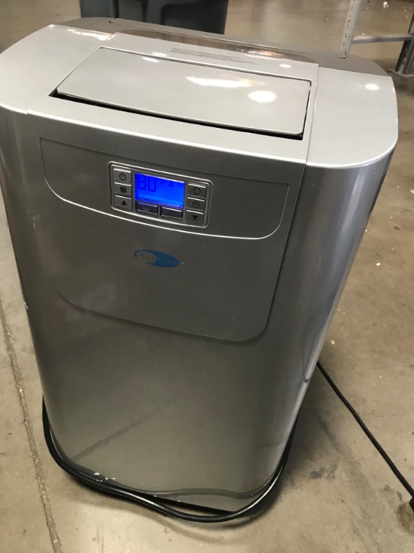 Photo 8 of (DAMAGE)Whynter Elite ARC-122DS 12,000 BTU Dual Hose Portable Air Conditioner, Dehumidifier, Fan with Activated Carbon Filter Plus Storage Bag for Rooms up to 400 sq ft, 1-(Pack), Multi
**BUSTED OPEN ON THE SIDE SHOWN IN IMAGES**
