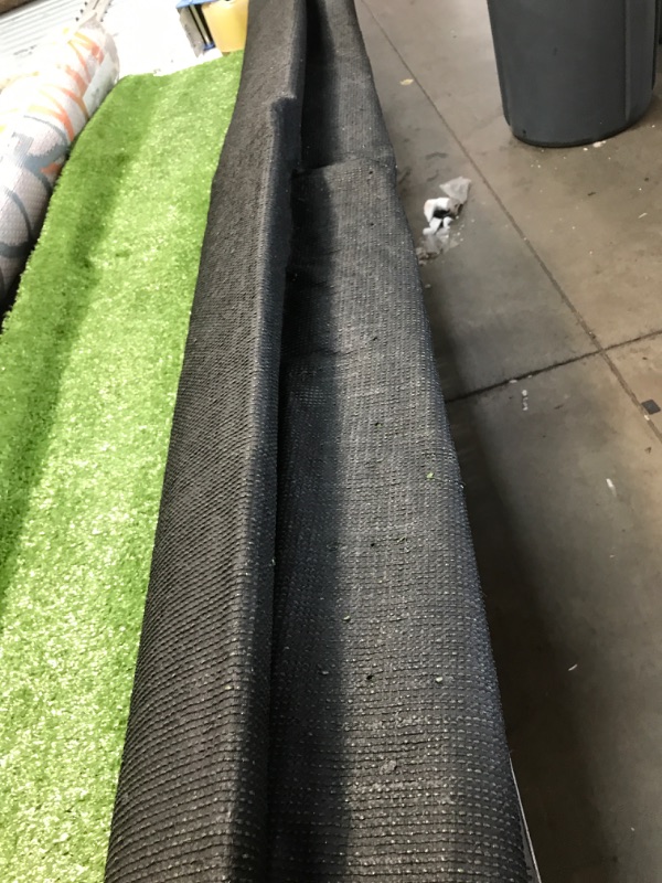 Photo 3 of Artificial Thick Realistic Grass Mats & Rugs 5' X 7' Synthetic Finished Rug Indoor Outdoor Garden Landscape,Pet Pad Dog,Deck, Pre-Finished Edges Fake Grass
