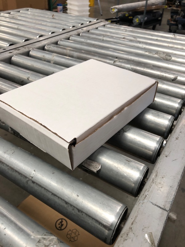 Photo 1 of 50 SMALL MAILER BOXES