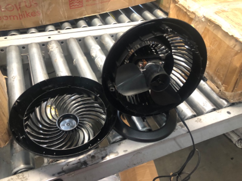 Photo 2 of (BROKEN OFF FRONT PANEL/BLADE) Vornado Whole Room Air Circulator Fan - Black