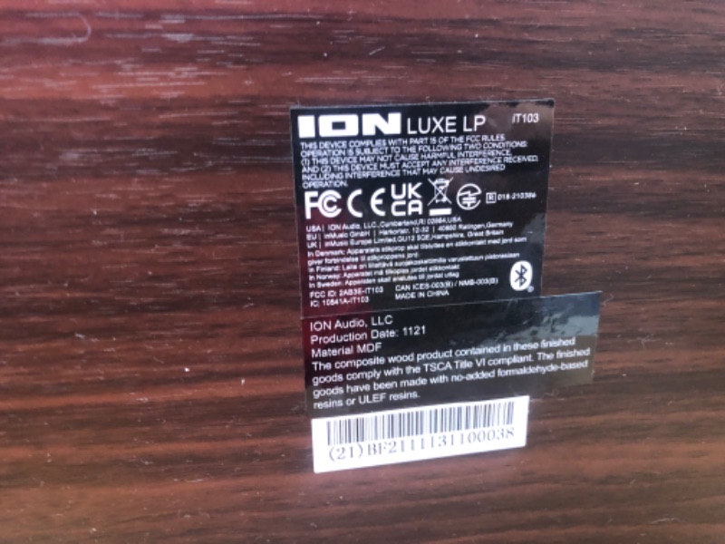 Photo 3 of (BENT LID CONNECTOR; DAMAGED CORNER) ION IT103ESP Luxe LP 3-Speed 4-Watt Turntable with Bluetooth Built-in Stereo Speakers Hinged Dust Cover and Digital Conversion
