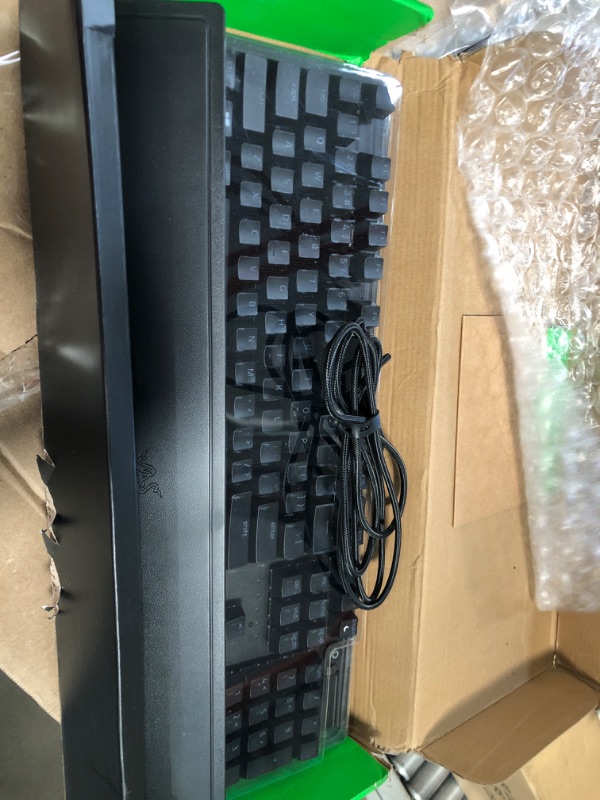 Photo 2 of Razer BlackWidow V3 Mechanical Gaming Keyboard - Green Switch (Tactile & Clicky) - US Layout - Black
