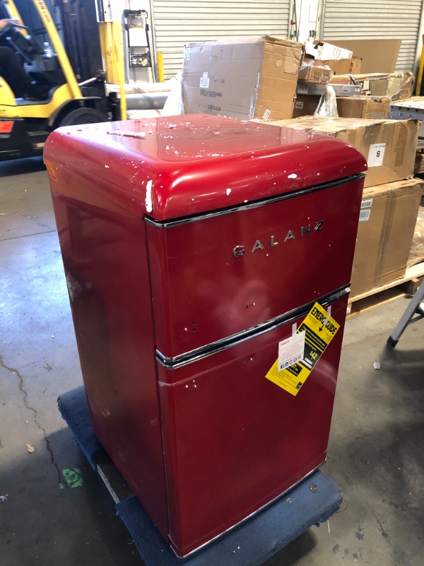 Photo 1 of Galanz GLR31TRDER Retro Compact Refrigerator, Mini Fridge with Dual Doors, Adjustable Mechanical Thermostat with True Freezer, Red, 3.1 Cu FT
