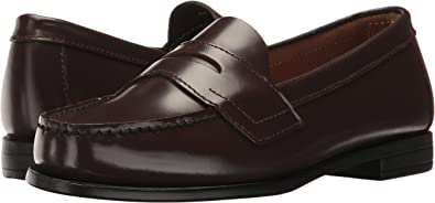 Photo 1 of Eastland Women's Classic II Penny Loafer ---Size 8W color Burgundy----