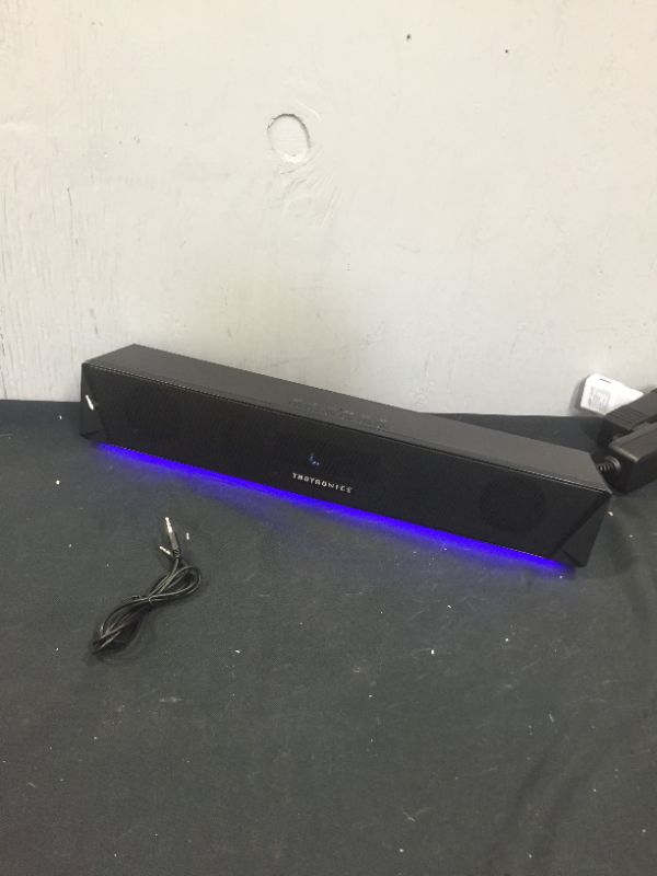 Photo 2 of TAOTRONICS PC GAMING SOUNDBAR