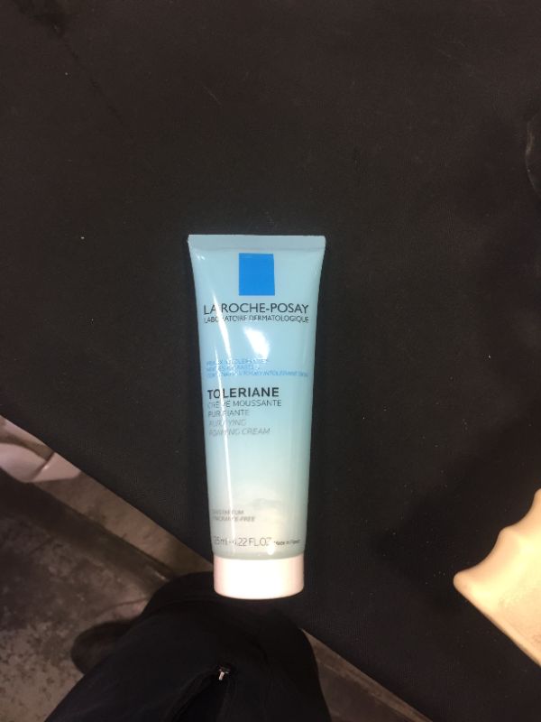 Photo 2 of 
La Roche-Posay Toleriane Purifying Foaming Cream Cleanser for Oily Skin, Daily Face Wash with Ceramides and Niacinamide, Oil-Free, Fragrance Free