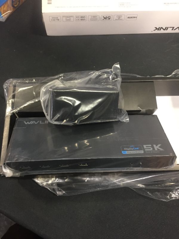 Photo 1 of New Wavlink Universal USB-C/3.0 Ultra 4/5K Dual Video Docking Station HDMI RJ45