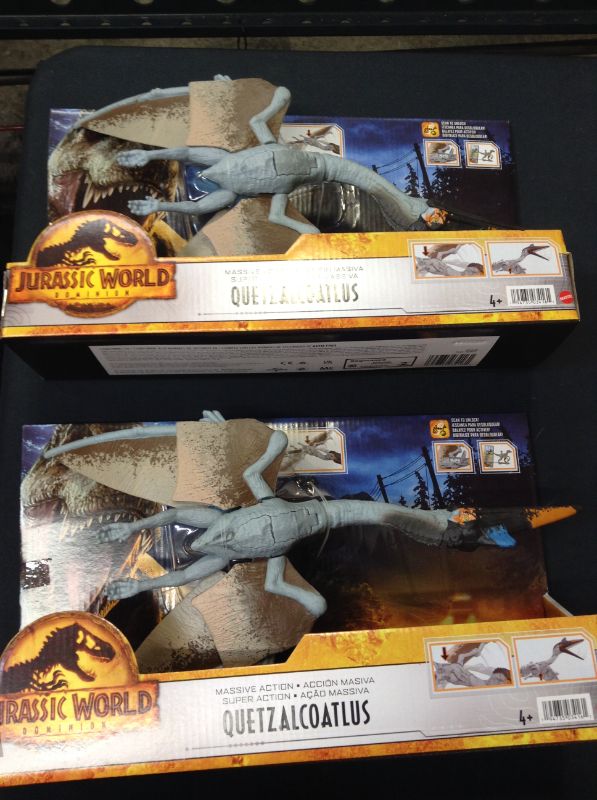 Photo 2 of ?Jurassic World Dominion Massive Action Quetzalcoatlus Dinosaur Action Figure with Attack Movement, Toy Gift with Physical and Digital Play--2 PACK--