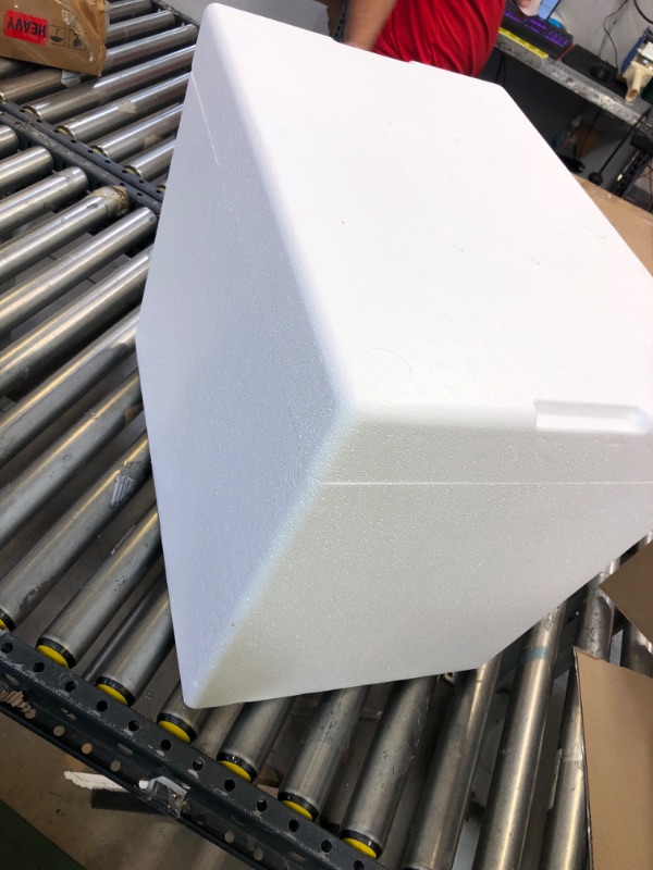 Photo 2 of Polar Tech 266C Thermo Chill Insulated Carton with Foam Shipper