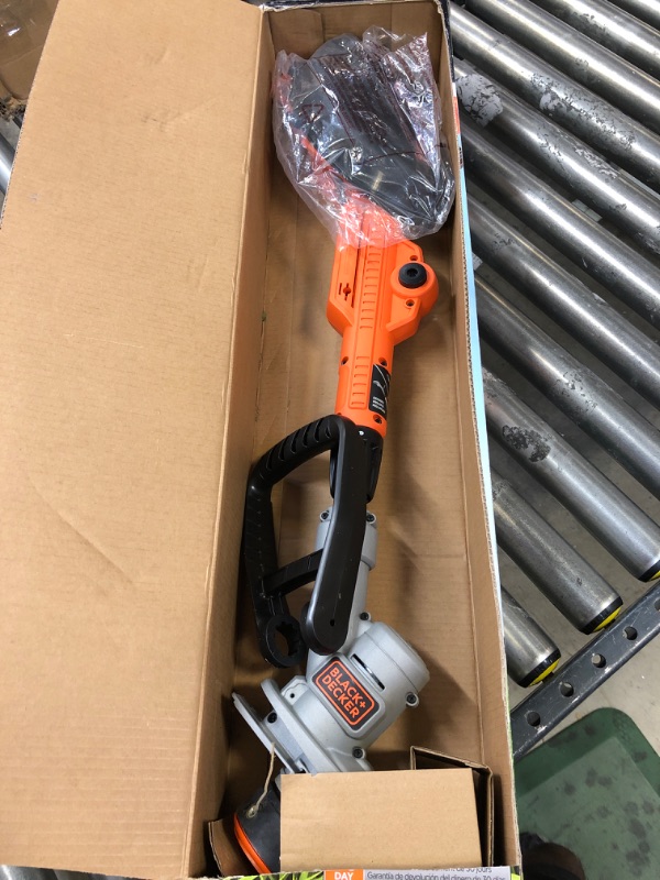 Photo 2 of Black+decker LST300 20-Volt MAX* Lithium String Trimmer & Edger