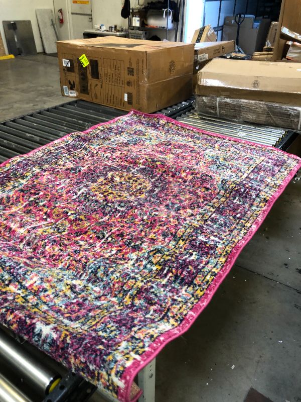 Photo 1 of 4'x6' carpet rug 