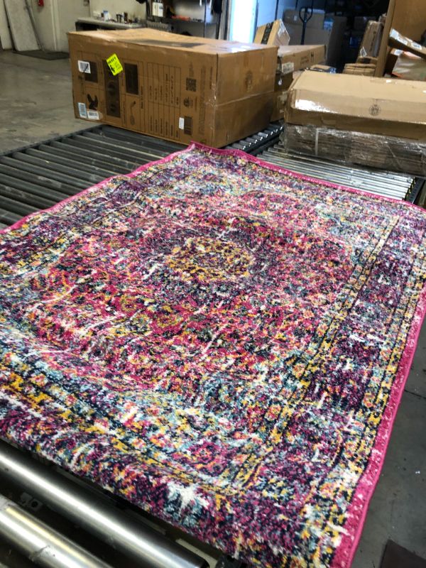 Photo 2 of 4'x6' carpet rug 