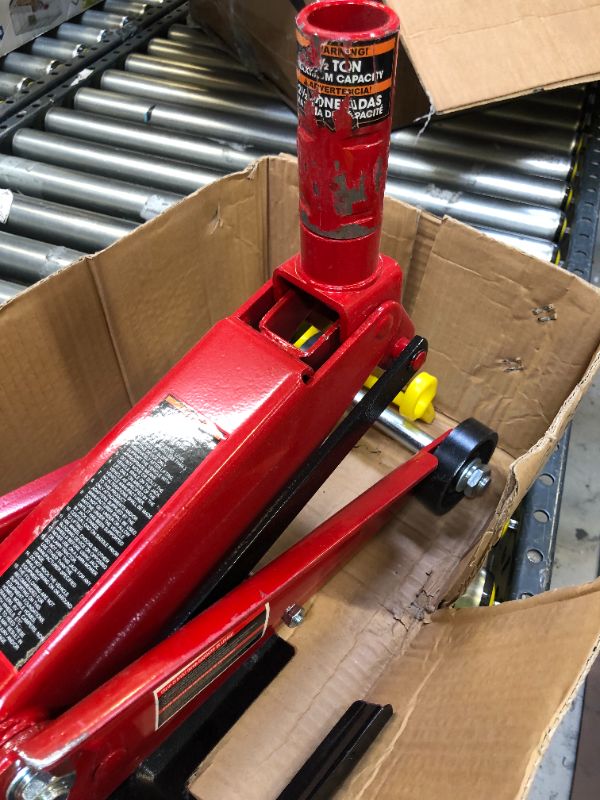 Photo 6 of BIG RED T83006 Torin Hydraulic Trolley Service/Floor Jack with Extra Saddle (Fits: SUVs and Extended Height Trucks): 3 Ton (6,000 lb) Capacity, Red
