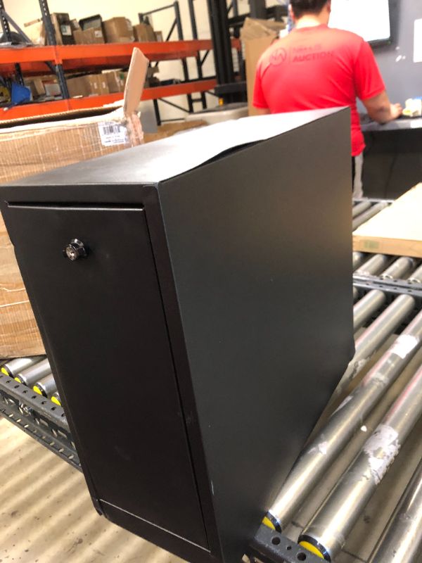 Photo 1 of Dee Zee DZ95D Steel Wheel Well Tool Box w/ Drawers black ------------there are minor dents at the bottom corners and some on the body --------
