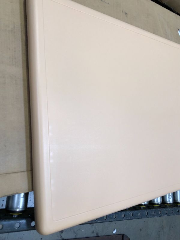 Photo 1 of 4ftx2ft plastic table --------missing legs 