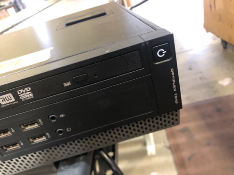 Photo 8 of Dell OptiPlex 7010-SFF, Core i5-3470 3.2GHz, 16GB RAM, 240GB Solid State Drive, DVDRW, Windows 10 Pro 64bit, (Renewed)
COMPUTER ONLY NO CABLES.
TESTED SEE PICTURES PLEASE
