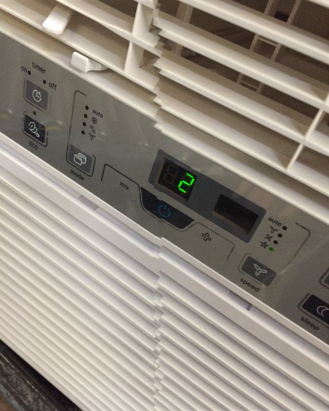 Photo 6 of air conditioning unit ----WORKS FINE BUT IS USED ----------AND COMES WITH THE REMOTE CONTROL