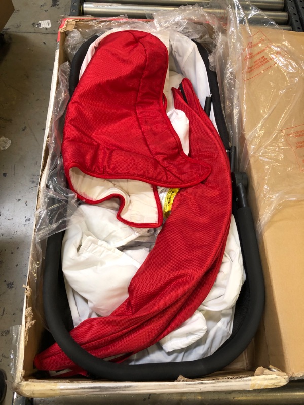 Photo 2 of Britax B-Ready Bassinet, Red (Prior Model)
