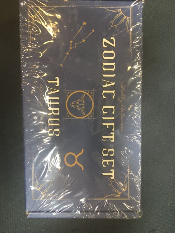 Photo 1 of zodiac crystal gift set taurus